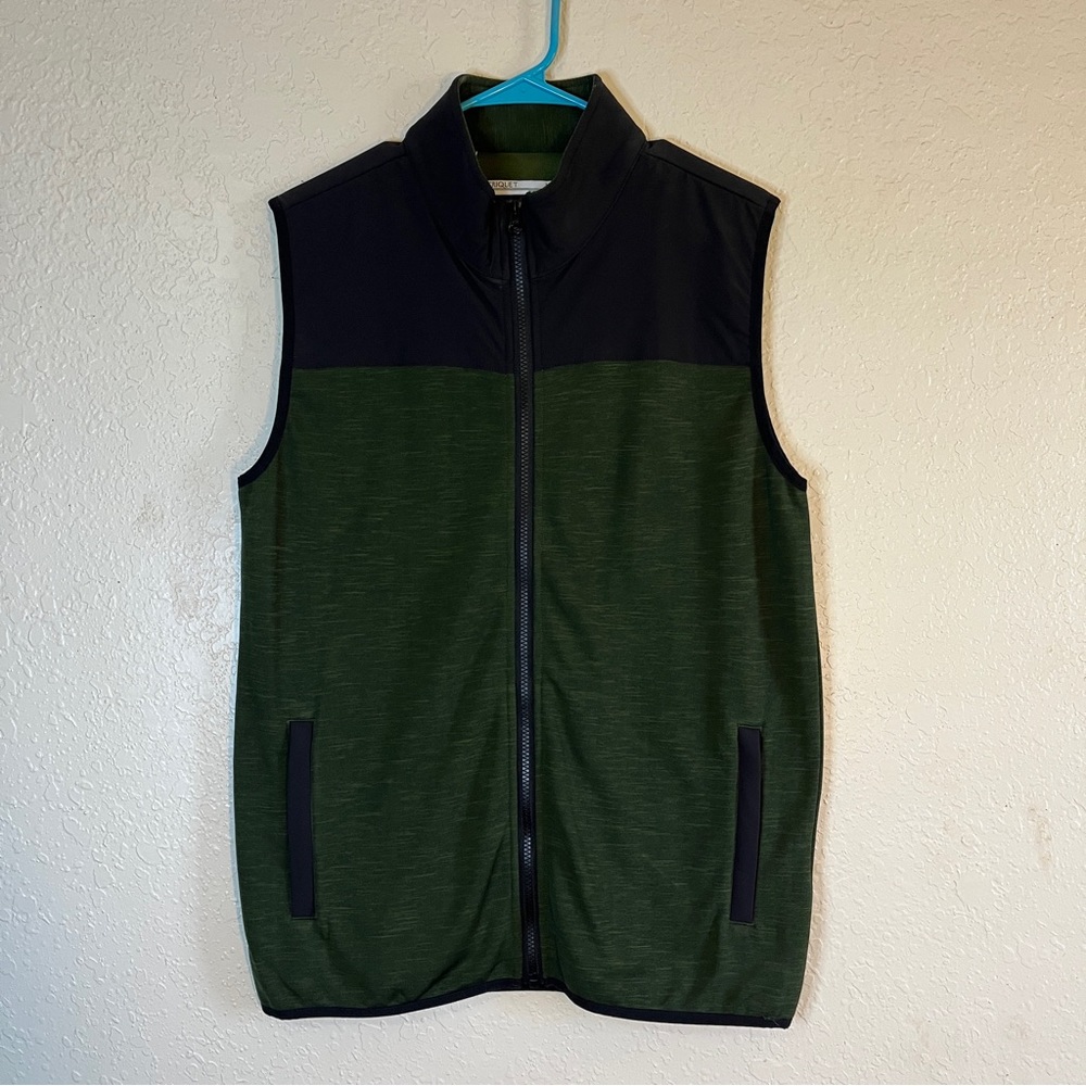 ⛰️ Criquet | Vest